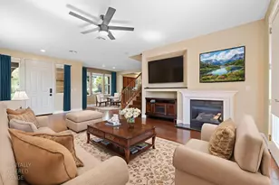 197 Barnhill Dr, Folsom, CA 95630 - Photo 8