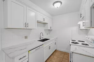 6400 66th Ave, Sacramento, CA 95823 - Photo 2