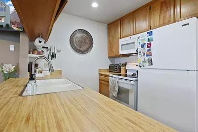426 Benjamin Place, Manteca, CA 95337 - Photo 4
