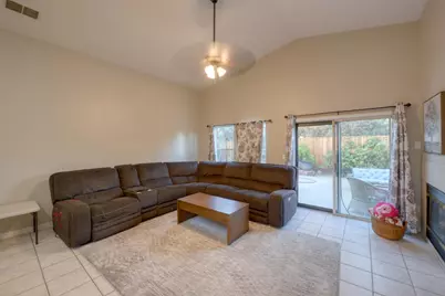 536 Red Robin Drive, Patterson, CA 95363 - Photo 14