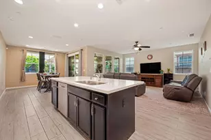 7153 Greenford Way, Roseville, CA 95747 - Photo 4