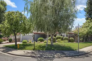 2109 Blue Jay Way, Lodi, CA 95240 - Photo 1