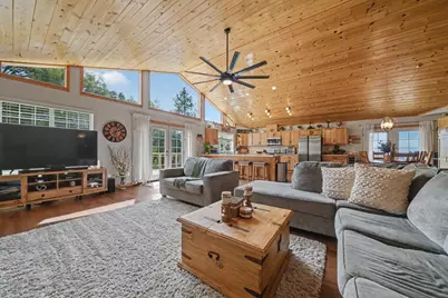 7806 Doster Road, Mountain Ranch, CA 95246 - Photo 32