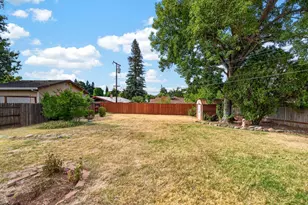 5124 Boyd Dr, Carmichael, CA 95608 - Photo 18