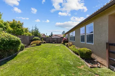 905 Ellis Circle, Galt, CA 95632 - Photo 30