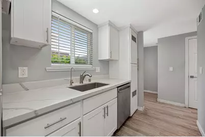 5686 Hillsdale Boulevard, Sacramento, CA 95842 - Photo 1