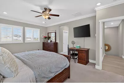 8153 Seahorse Way, Elk Grove, CA 95757 - Photo 54
