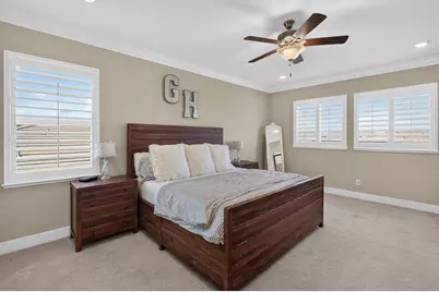 8153 Seahorse Way, Elk Grove, CA 95757 - Photo 52