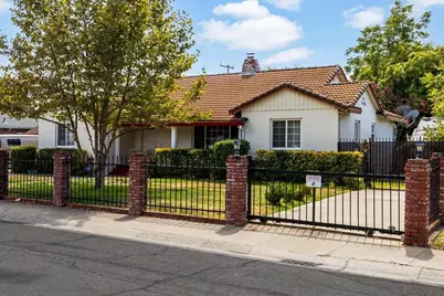 2076 20th Avenue, Sacramento, CA 95822 - Photo 1