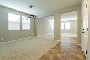 5375 Hampton Falls Way, Sacramento, CA 95835 - Photo 10