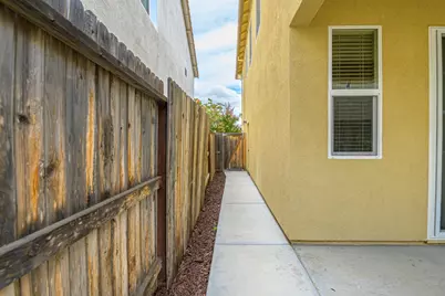 5375 Hampton Falls Way, Sacramento, CA 95835 - Photo 34