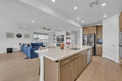 3221 Roslyn Court, Folsom, CA 95630 - Photo 18