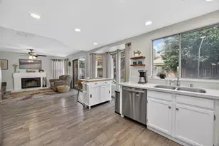 8248 Bedford Cove Way, Sacramento, CA 95828 - Photo 14