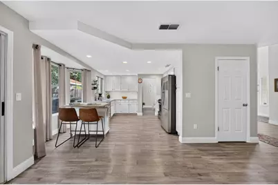 8248 Bedford Cove Way, Sacramento, CA 95828 - Photo 16
