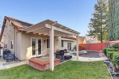 3404 Grimshaw Way, Elk Grove, CA 95758 - Photo 46