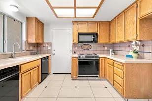 2100 Northridge Dr, Modesto, CA 95350 - Photo 18