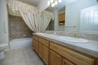 1807 Tartan Road, Turlock, CA 95382 - Photo 40