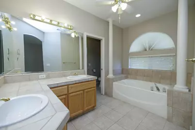 1807 Tartan Road, Turlock, CA 95382 - Photo 34