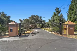 8888 Balmoral Dr, Newcastle, CA 95658 - Photo 16