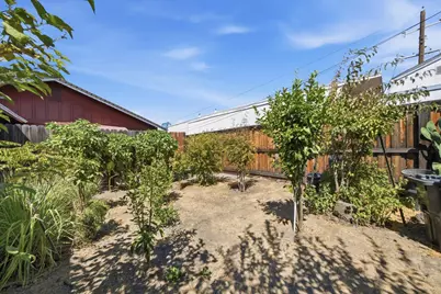 10 W Swain, Stockton, CA 95207 - Photo 62