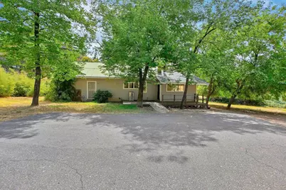10501 Wolf Drive, Grass Valley, CA 95949 - Photo 2