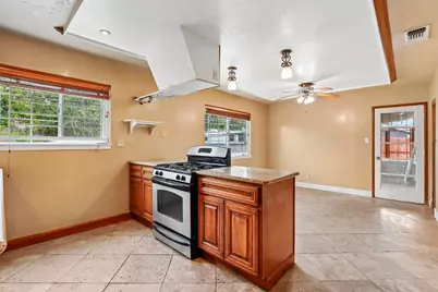 6010 Brett Drive, Sacramento, CA 95842 - Photo 14
