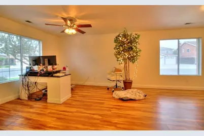 2021 Spring Lane, Modesto, CA 95356 - Photo 8