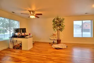 2021 Spring Ln, Modesto, CA 95356 - Photo 8