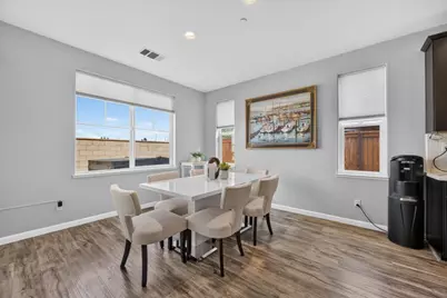 8712 Vizela Way, Elk Grove, CA 95757 - Photo 22