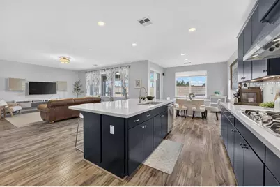 8712 Vizela Way, Elk Grove, CA 95757 - Photo 28