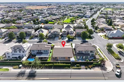 8712 Vizela Way, Elk Grove, CA 95757 - Photo 64