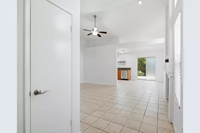 8306 Bull Mountain Circle, Elk Grove, CA 95758 - Photo 6