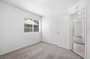 8306 Bull Mountain Cir, Elk Grove, CA 95758 - Photo 12