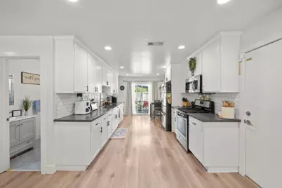 6240 Morazan Street, North Highlands, CA 95660 - Photo 8