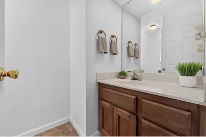 21 Quay Court, Sacramento, CA 95831 - Photo 16