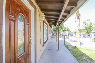664 Acacia Avenue, Sacramento, CA 95815 - Photo 14