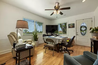 5230 Roselle Avenue, Modesto, CA 95357 - Photo 8
