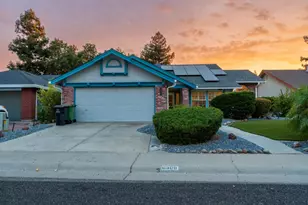 6309 Fuego Way, Elk Grove, CA 95758 - Photo 2