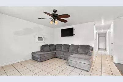 2419 Nightingale Avenue, Stockton, CA 95205 - Photo 8