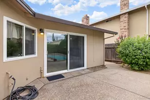 9213 Caldera Way, Sacramento, CA 95826 - Photo 32