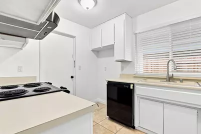 1125 Rosewood Drive, Yuba City, CA 95991 - Photo 4