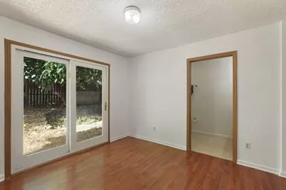 8617 Oldwoods Way, Sacramento, CA 95828 - Photo 32
