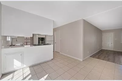 9132 La Riviera Drive, Sacramento, CA 95826 - Photo 10