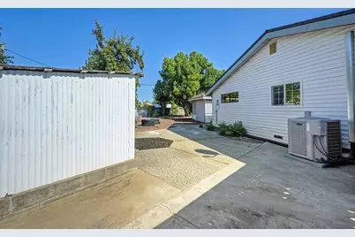 2407 Masoni Way, Rancho Cordova, CA 95670 - Photo 46