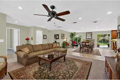 8733 Elk Ridge Way, Elk Grove, CA 95624 - Photo 10
