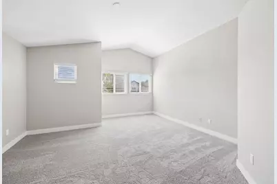 5017 Gopherglen Court, Elk Grove, CA 95758 - Photo 10