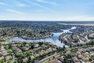 9660 Sea Cliff Way, Elk Grove, CA 95758 - Photo 82