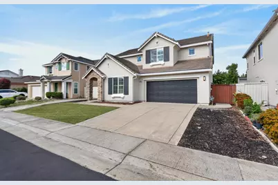 9660 Sea Cliff Way, Elk Grove, CA 95758 - Photo 2