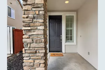 9660 Sea Cliff Way, Elk Grove, CA 95758 - Photo 4