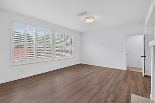 9660 Sea Cliff Way, Elk Grove, CA 95758 - Photo 18